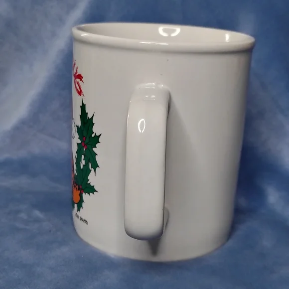 Vintage 1978 Enesco Garfield Bah Humbug Christmas 11oz White Ceramic Mug - Picture 3 of 8